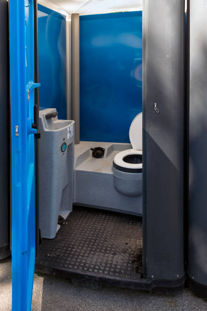 Portable Toilet Options We Offer in Granville, OH